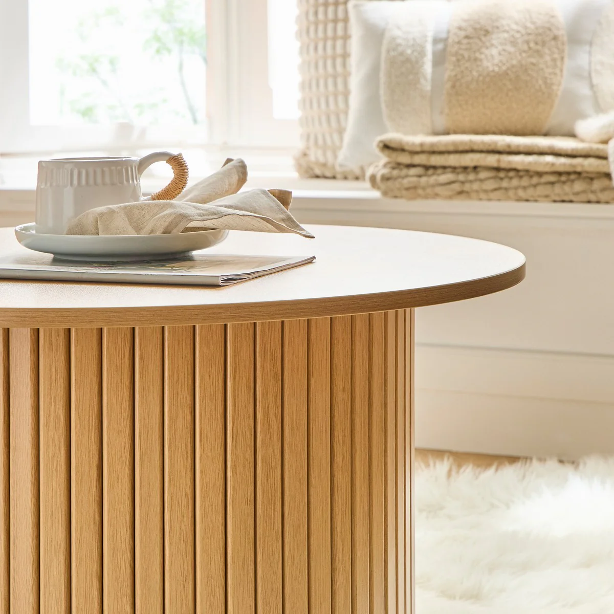 Elie - Table Basse Ronde Avec Pied À Lattes Décor Bois - Bois Clair - Image 3