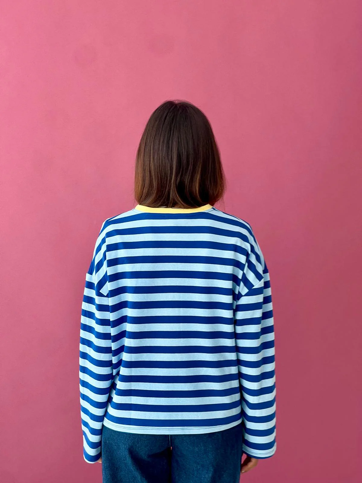 T-Shirt Núria Azul Y Amarillo - Image 3
