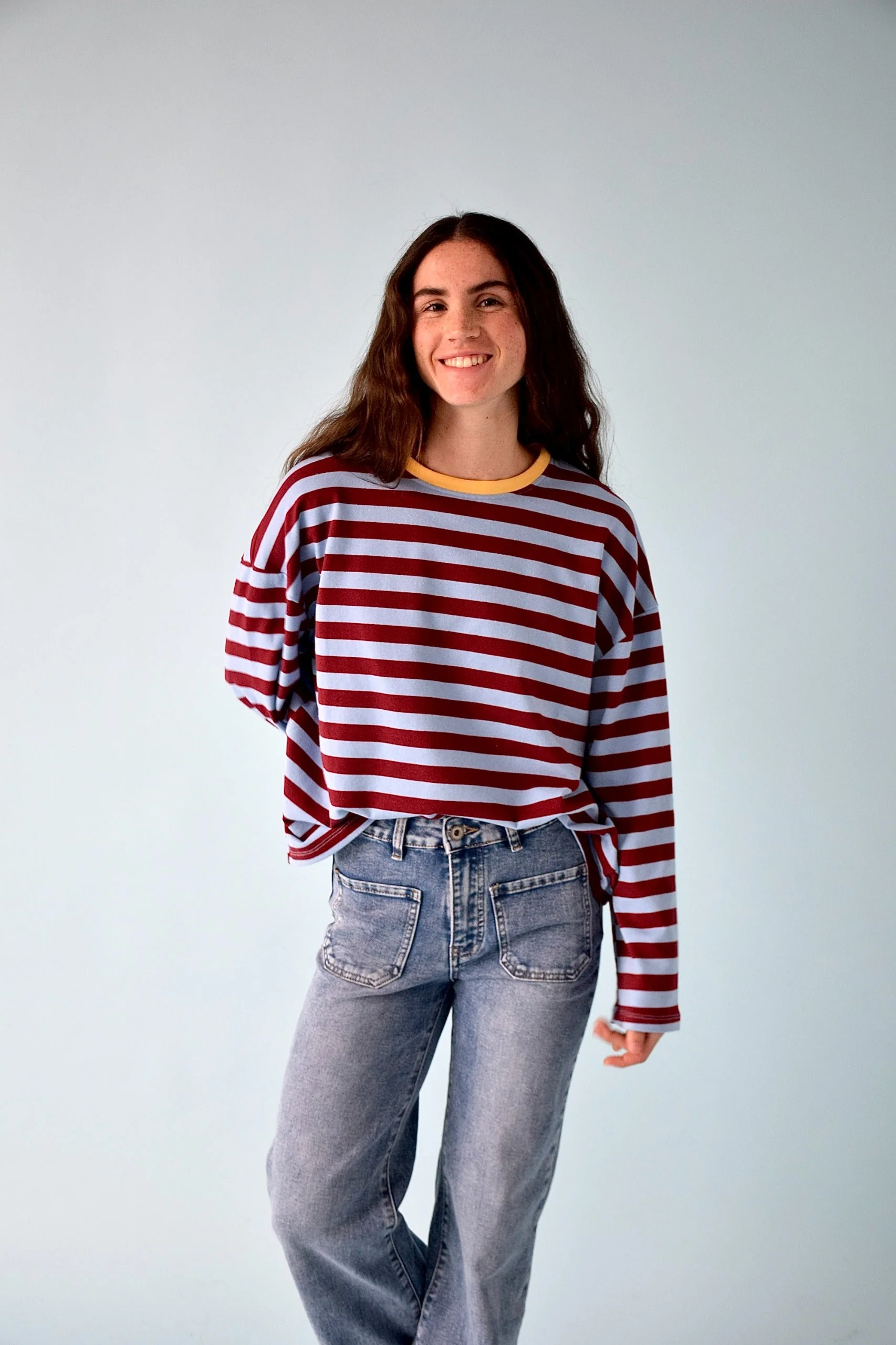 T-Shirt Núria Azul y Burgundy - Image 6