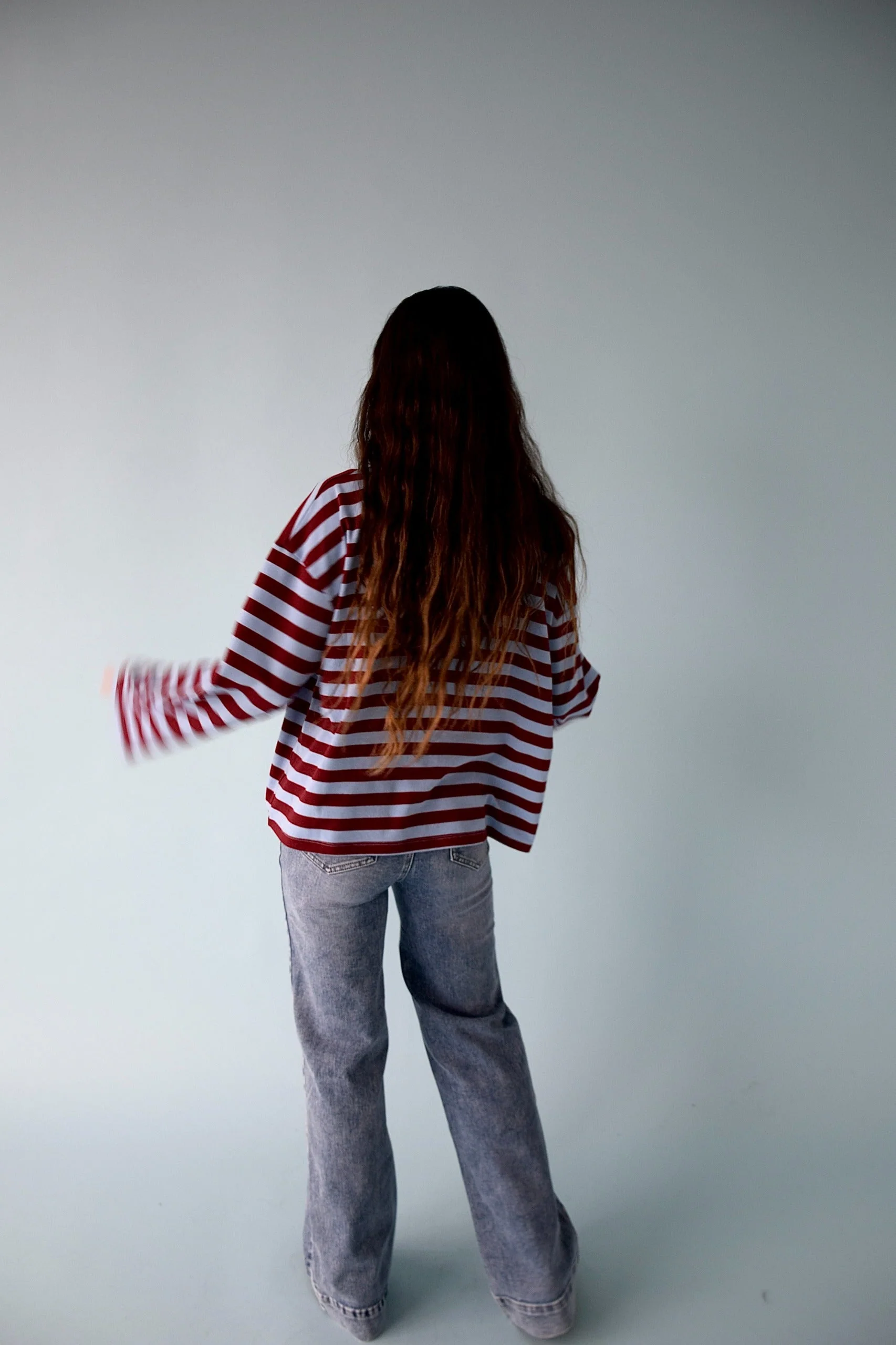 T-Shirt Núria Azul y Burgundy - Image 7