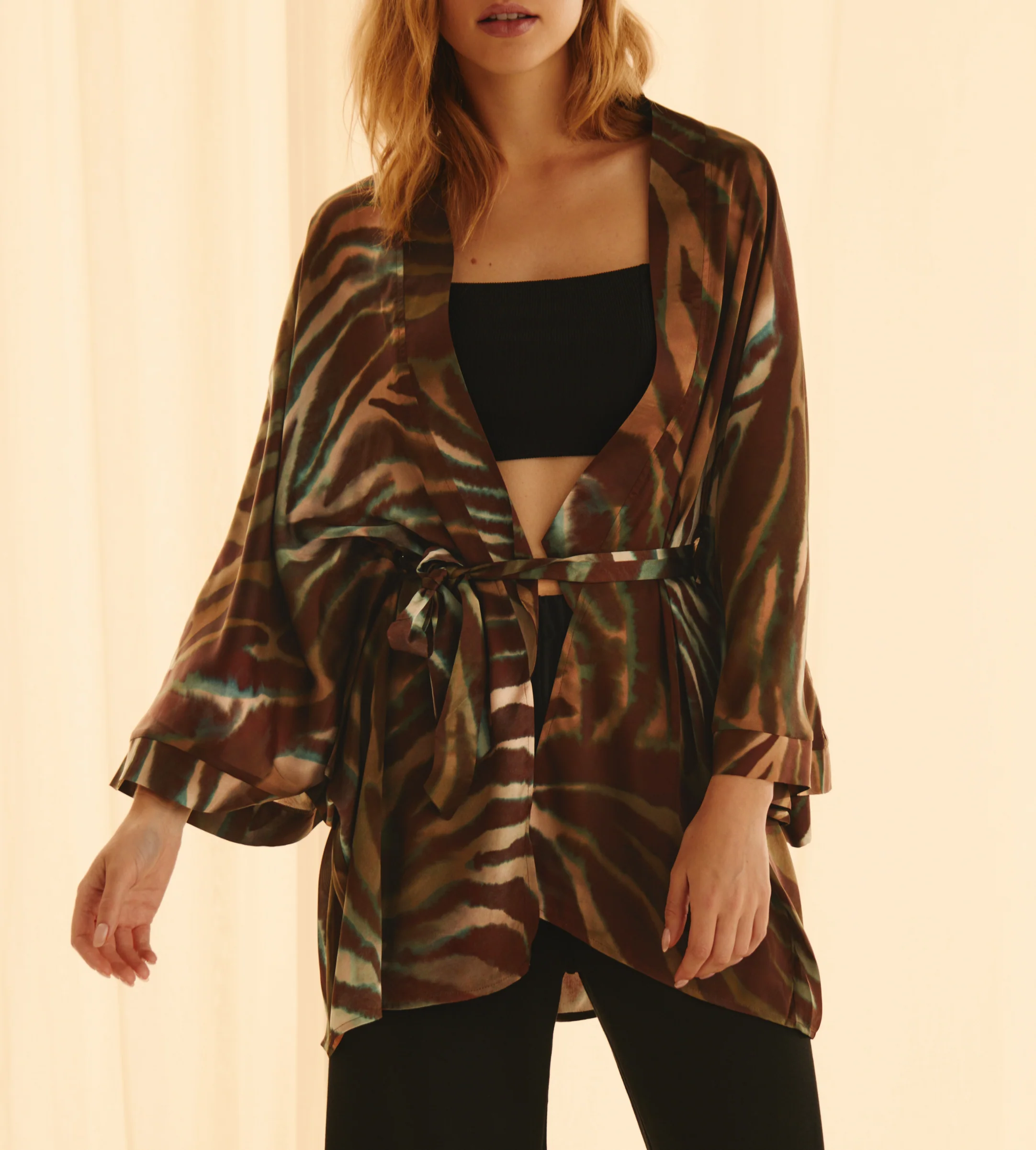 Kimono Brown Zebra - Image 2
