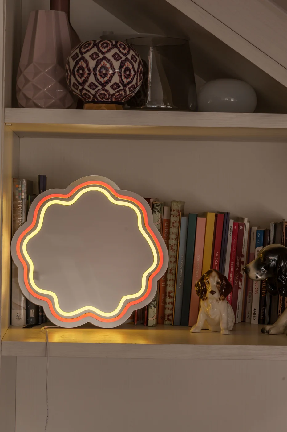 Miroir Néon Décoratif Avec Lumières Led - Décor Vagues Orange Et Jaune - Image 6