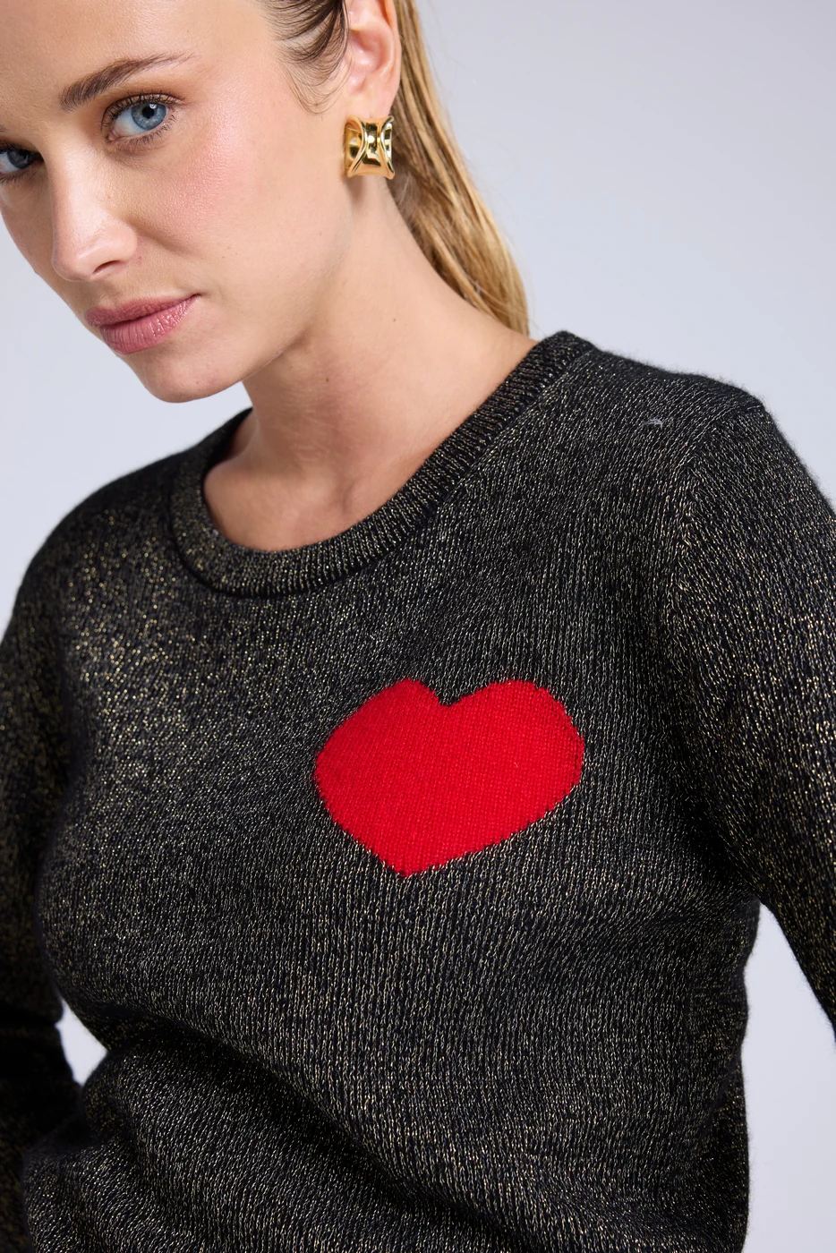 Pull Col Rond Lurex Cœur Cherry - Noir Doré Rouge - Image 7