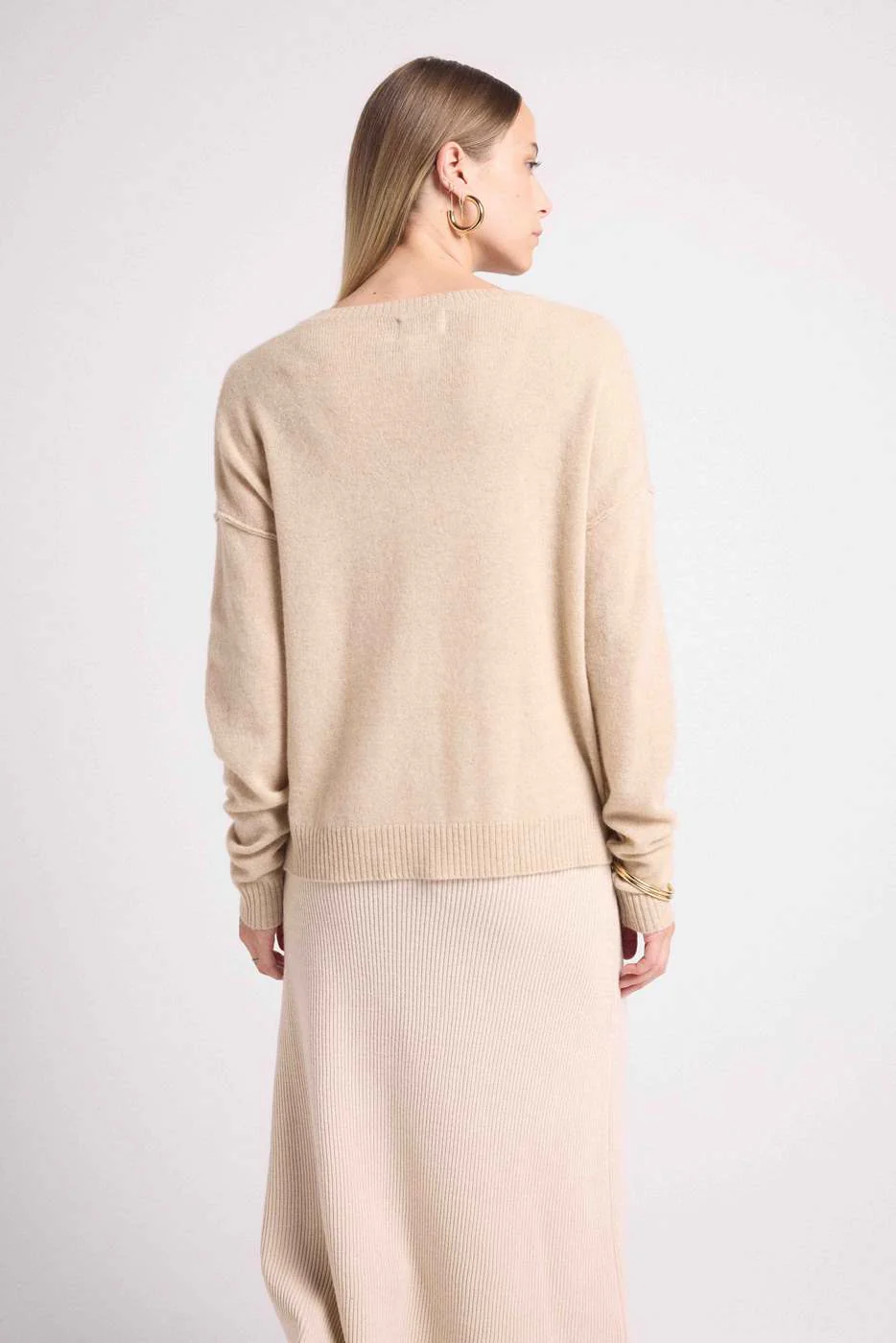 Pull Col V Oversize Coutures Manon - Beige Crème - Image 5