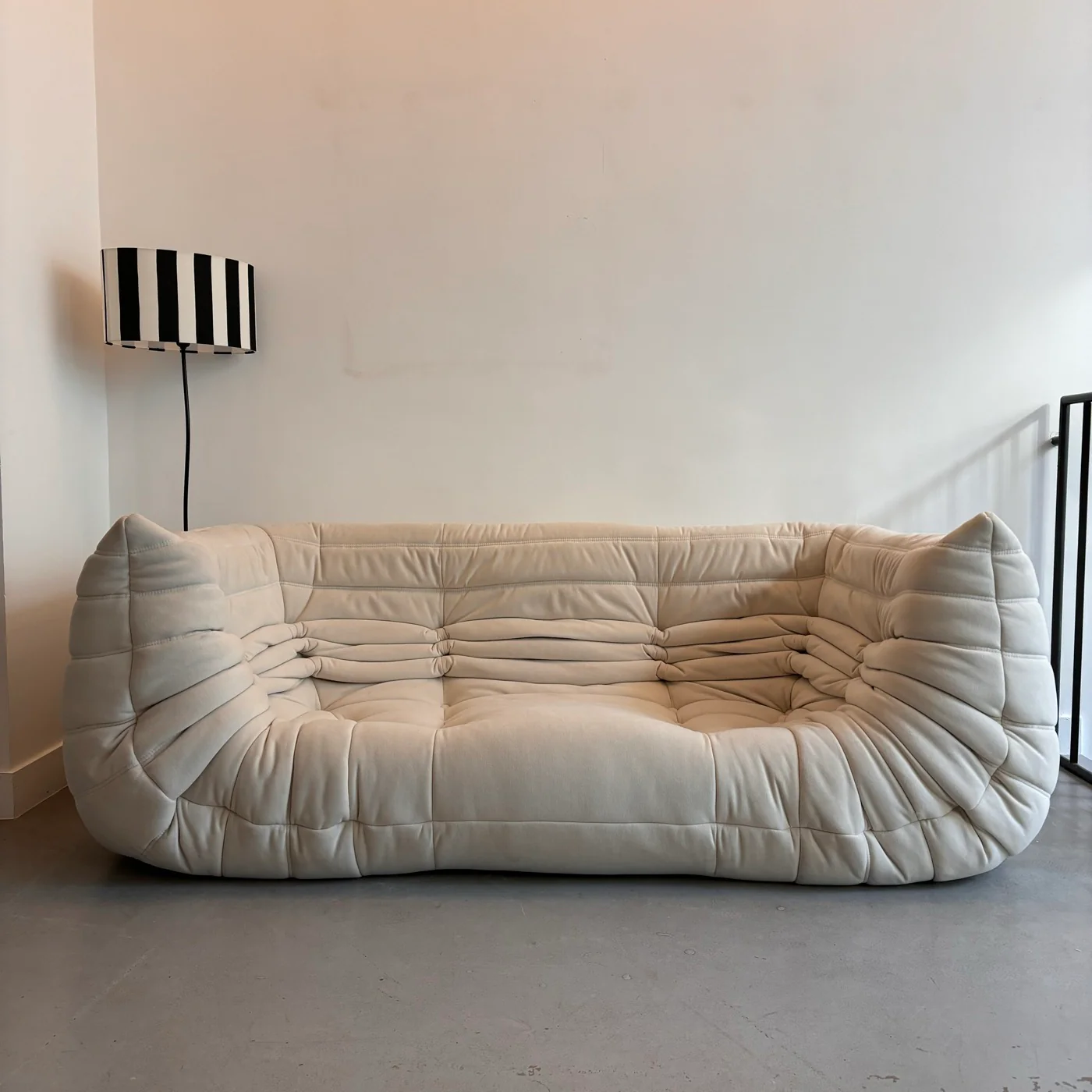 Canapé Togo Moyen De Michel Ducaroy Pour Ligne Roset - Image 2
