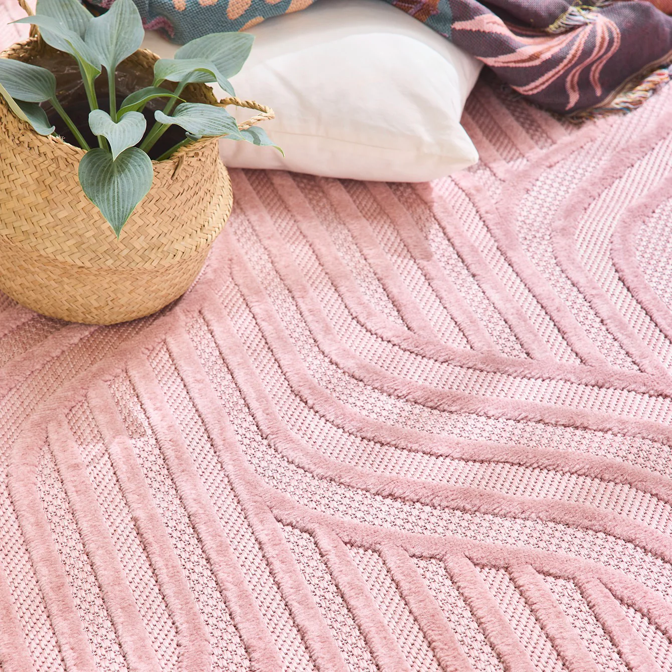 Tapis Santorini 989 - Motif Graphique - Rose - Intérieur / Extérieur - Image 2