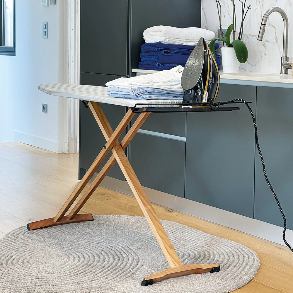 Table A Repasser Nubar - Bois