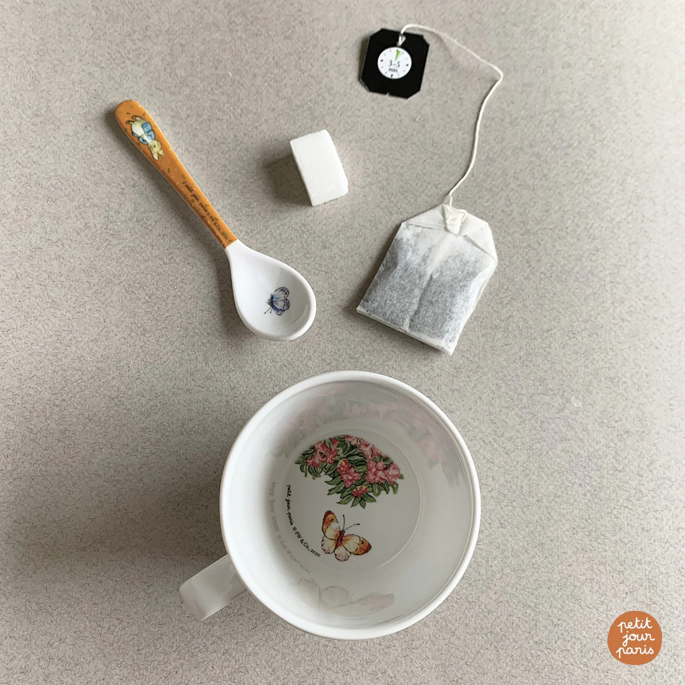 Petit Mug Pierre Lapin - Image 10