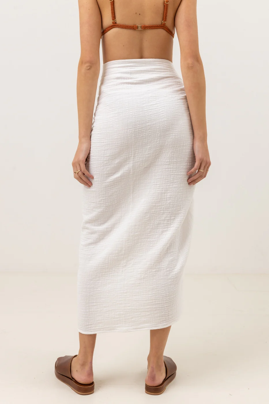 Bain Salty Sarong - White - Image 2