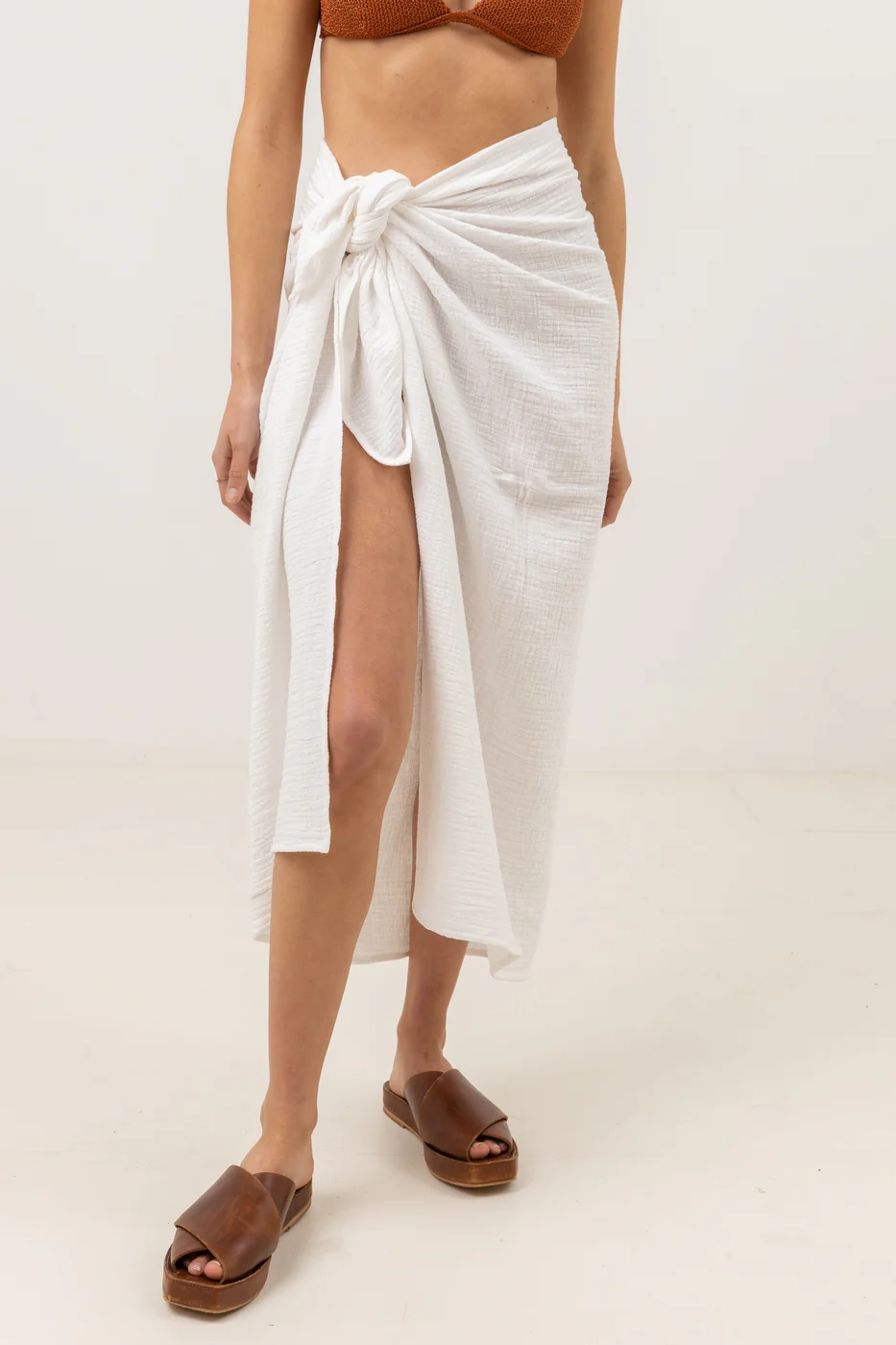 Bain Salty Sarong - White - Image 4