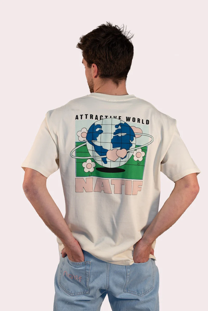T-Shirt Attractive World