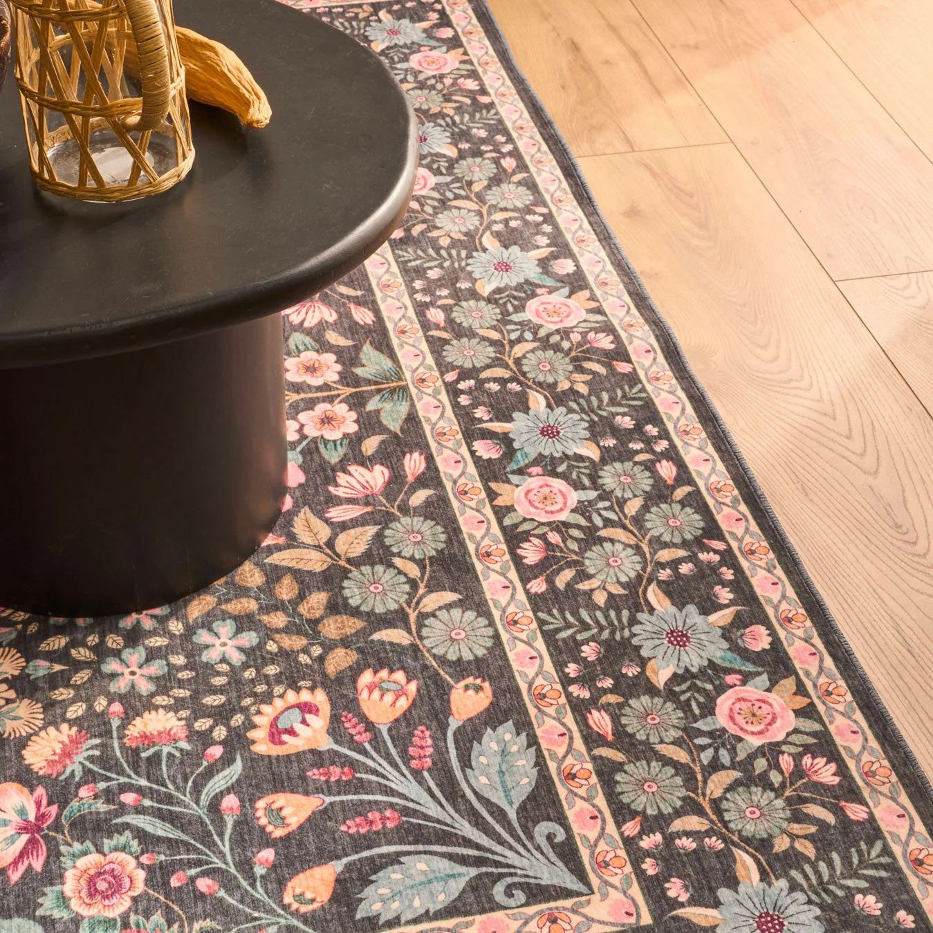 Tapis Ottoman - Motifs Traditionnels Noir - Image 6